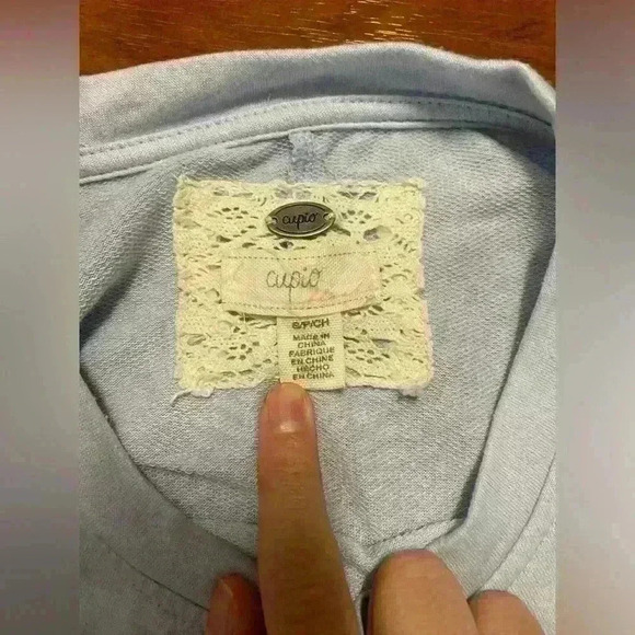 Cupio Tee size SMALL - Picture 2 of 4